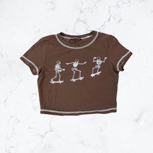 🍐3/$20🍐 Cocoa Chocolate Brown Exposed White Hem Skeleton Skateboard Crop Top